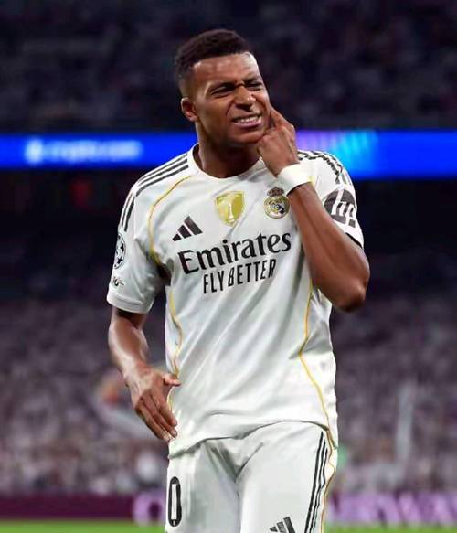 进15球的姆巴佩被淘汰，进12球的凯恩冲击本赛季欧冠最佳射手