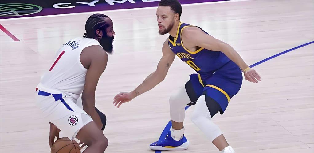 库里疯了！一条腿淘汰快船！单节43分大逆转！