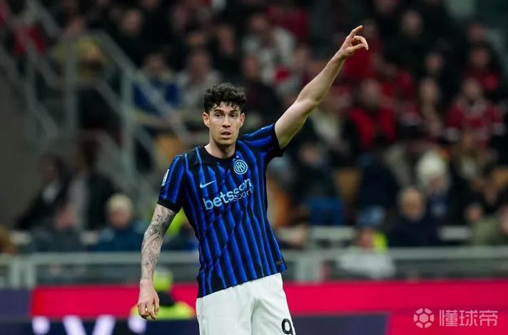 每体：巴萨预计夏窗工资支出增加，且完成8000万欧重磅转会