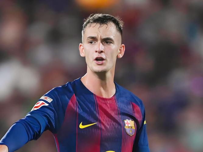 巴萨B队激活买断条款：一名乌拉圭后卫的10场赌约